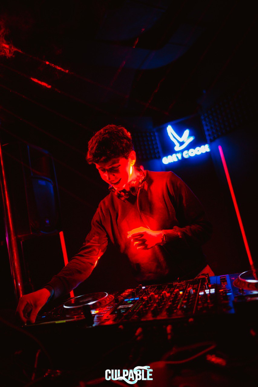 DJ LABØ en acción